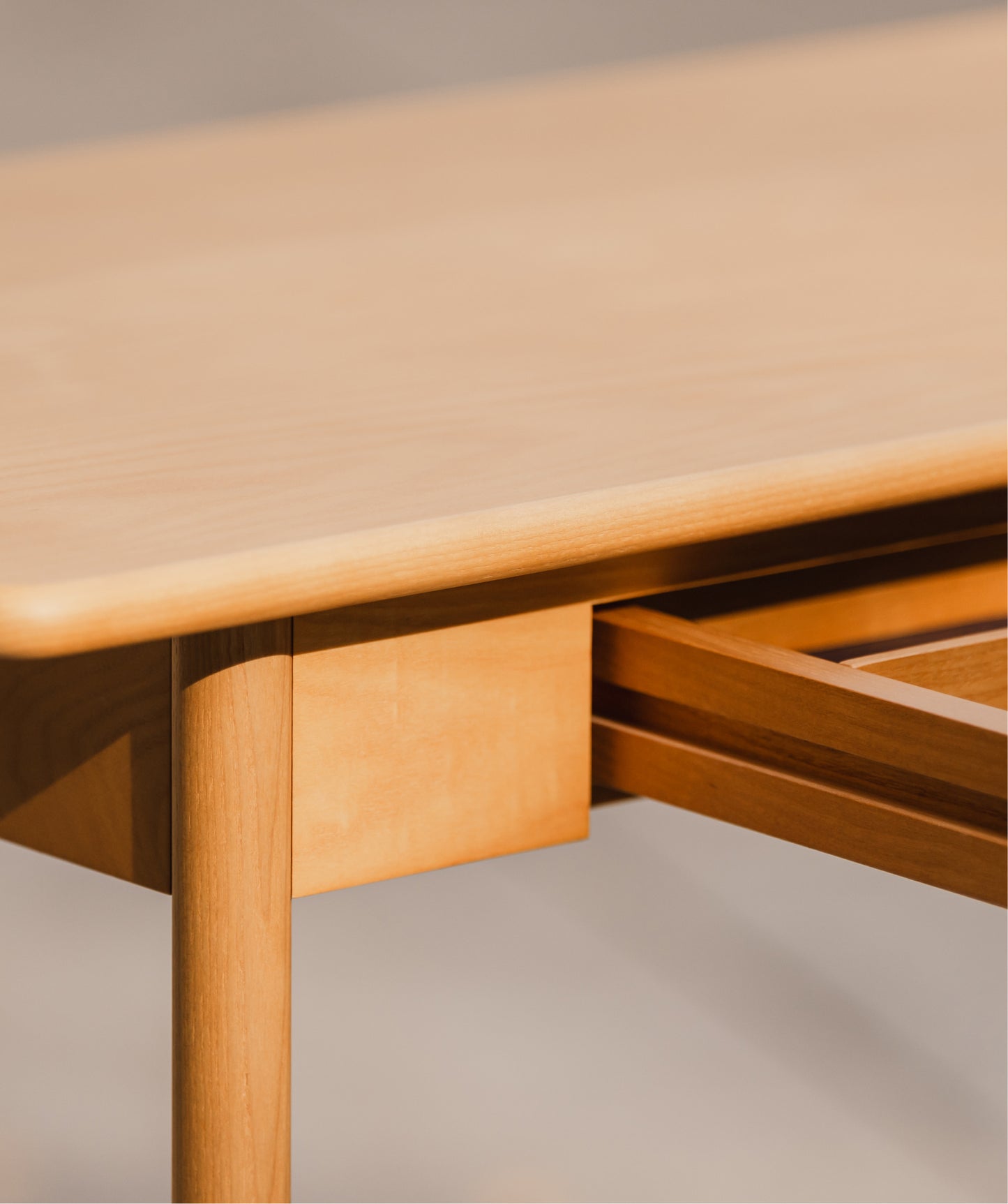 Desk NO. 2